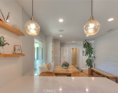 5209 Paseo Del Pavon - Photo Thumbnail 16