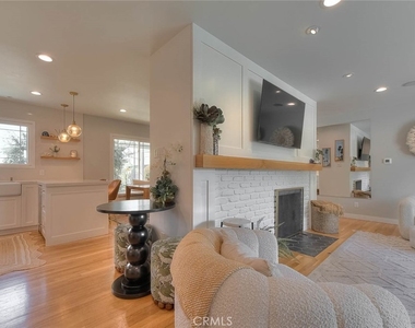 5209 Paseo Del Pavon - Photo Thumbnail 18