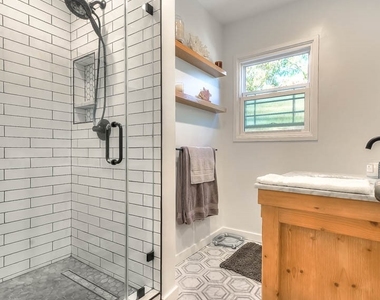 5209 Paseo Del Pavon - Photo Thumbnail 35