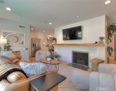5209 Paseo Del Pavon - Photo Thumbnail 21