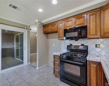 343 E Chapman Avenue - Photo Thumbnail 2