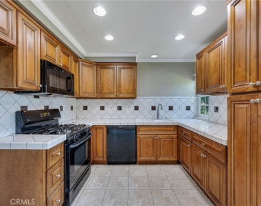 343 E Chapman Avenue - Photo Thumbnail 3