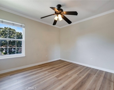 343 E Chapman Avenue - Photo Thumbnail 15