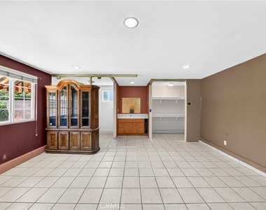 14621 Dalmatian Avenue - Photo Thumbnail 29