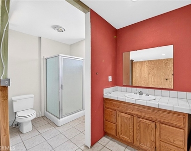 14621 Dalmatian Avenue - Photo Thumbnail 31