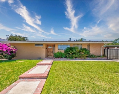 14621 Dalmatian Avenue - Photo Thumbnail 39