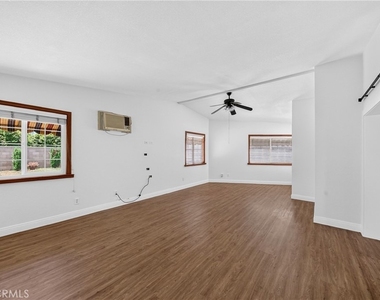 14621 Dalmatian Avenue - Photo Thumbnail 16