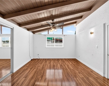 14621 Dalmatian Avenue - Photo Thumbnail 20