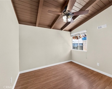 14621 Dalmatian Avenue - Photo Thumbnail 9