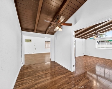 14621 Dalmatian Avenue - Photo Thumbnail 24