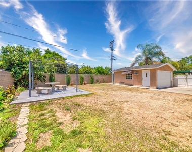 14621 Dalmatian Avenue - Photo Thumbnail 44
