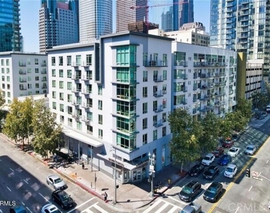 645 W 9th Street - Photo Thumbnail 23