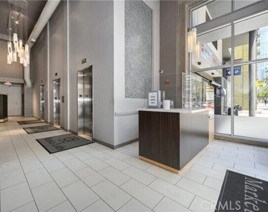 645 W 9th Street - Photo Thumbnail 20