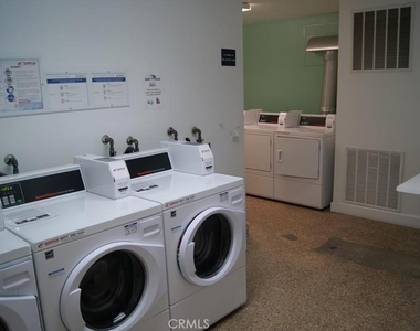 5585 E Pacific Coast Highway - Photo Thumbnail 9