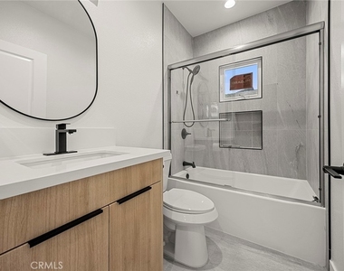 7692 9th Street - Photo Thumbnail 16