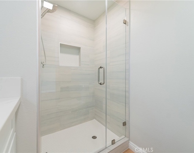 3202 Montana Avenue - Photo Thumbnail 24