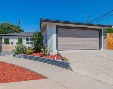 3202 Montana Avenue - Photo Thumbnail 30