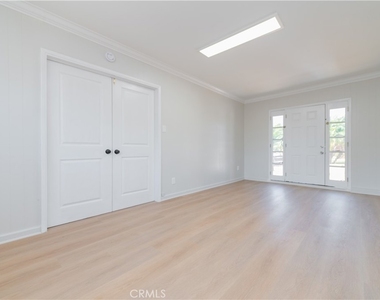 3202 Montana Avenue - Photo Thumbnail 20