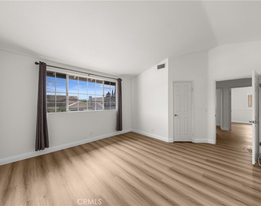 17255 Orangewood Lane - Photo Thumbnail 20