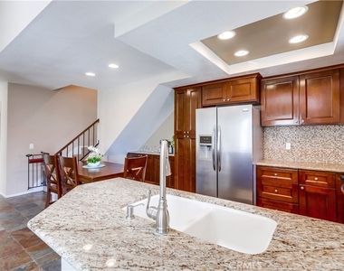28882 Canyon Point - Photo Thumbnail 12