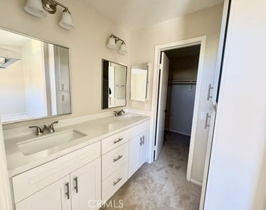 27422 Iris Avenue - Photo Thumbnail 14