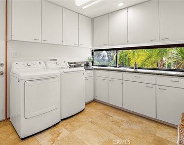 3028 Overhill Drive - Photo Thumbnail 31