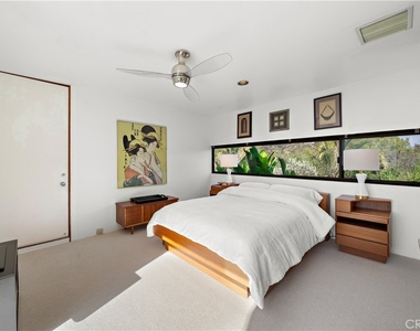 3028 Overhill Drive - Photo Thumbnail 14