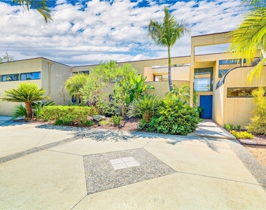 3028 Overhill Drive - Photo Thumbnail 39