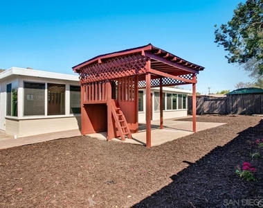 13041 Morene Street - Photo Thumbnail 18