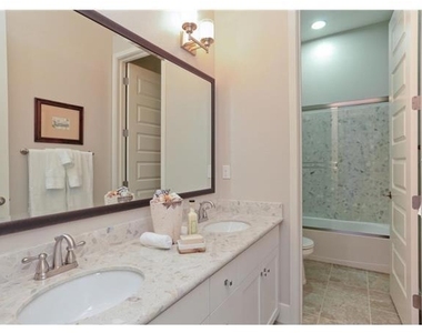401 Derby Avenue - Photo Thumbnail 17
