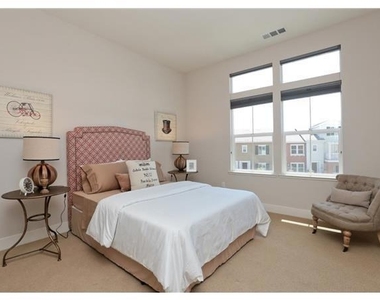 401 Derby Avenue - Photo Thumbnail 16