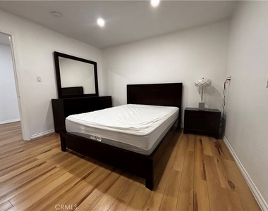 16875 Orangecrest Court - Photo Thumbnail 6
