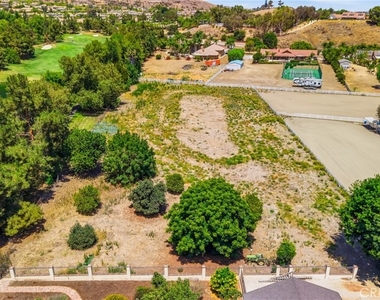 9250 Beazley - Photo Thumbnail 33
