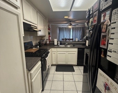 6773 Foxcroft Court - Photo Thumbnail 2