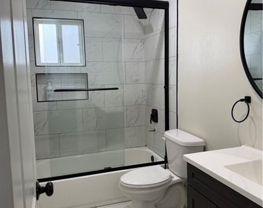 7348 Florence Ave - Photo Thumbnail 7