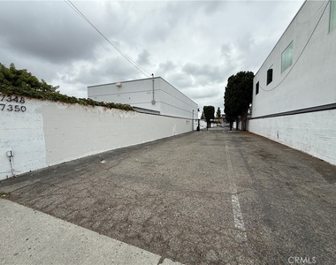 7348 Florence Ave - Photo Thumbnail 11