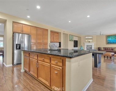 7400 Sonoma Creek Court - Photo Thumbnail 14