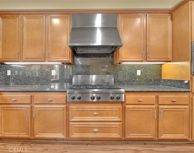 7400 Sonoma Creek Court - Photo Thumbnail 13