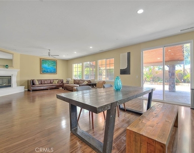 7400 Sonoma Creek Court - Photo Thumbnail 23
