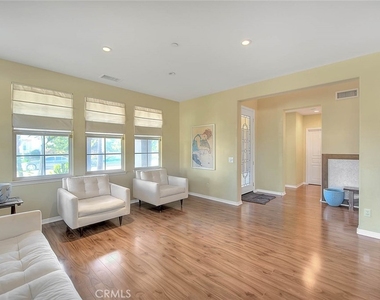 7400 Sonoma Creek Court - Photo Thumbnail 7