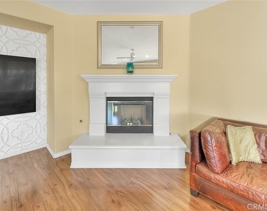 7400 Sonoma Creek Court - Photo Thumbnail 21