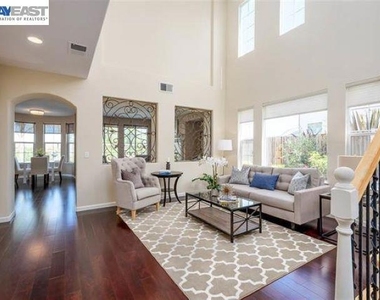 4540 Sweetgale Dr - Photo Thumbnail 2