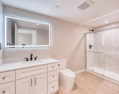 4202 Telegraph Ave - Photo Thumbnail 13