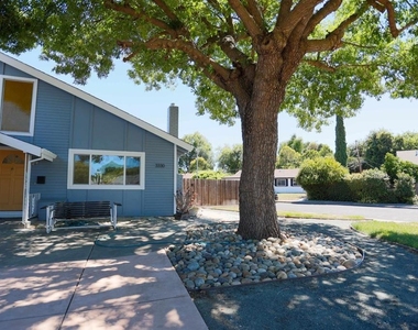 3330 Claudia Drive - Photo Thumbnail 3