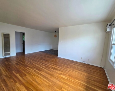 7621 Hampton Avenue - Photo Thumbnail 1