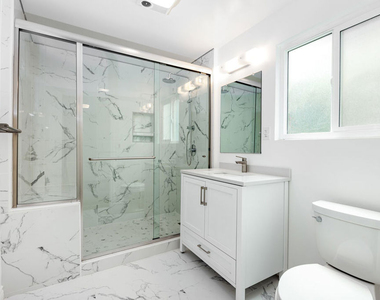 8718 Rosewood Avenue - Photo Thumbnail 22