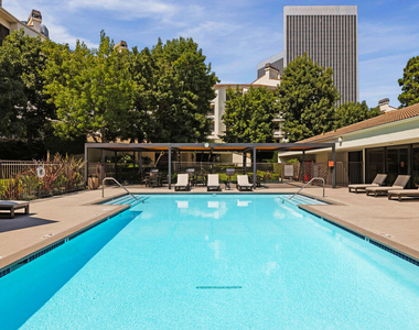 2112 Century Park Lane - Photo Thumbnail 13