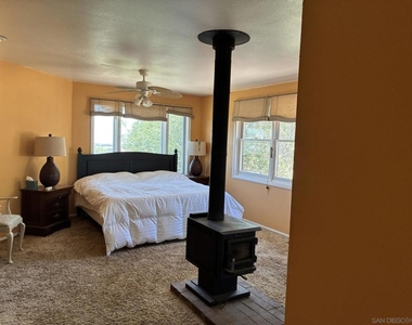 3255 Pine Hills - Photo Thumbnail 6
