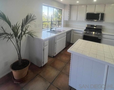 624 Schafer Place - Photo Thumbnail 14