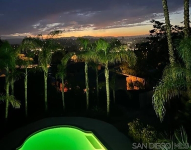 624 Schafer Place - Photo Thumbnail 9